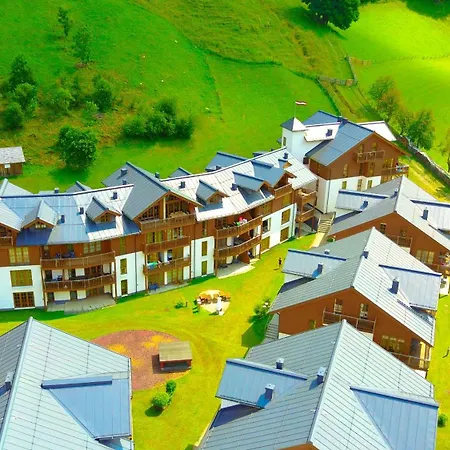 Modern Mountain 6 - An Der Skipiste Apartment *