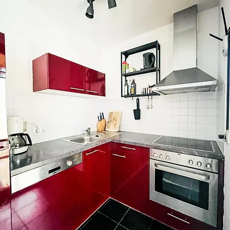 Modern Mountain 6 - An Der Skipiste * 劳里斯