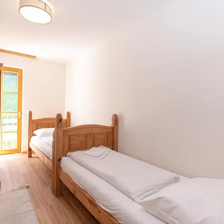 Modern Mountain 6 - An Der Skipiste Appartement *
